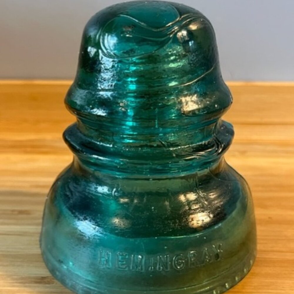 Antique Hemingray No 40 Glass insulator Green Blue Teal connector utility pole